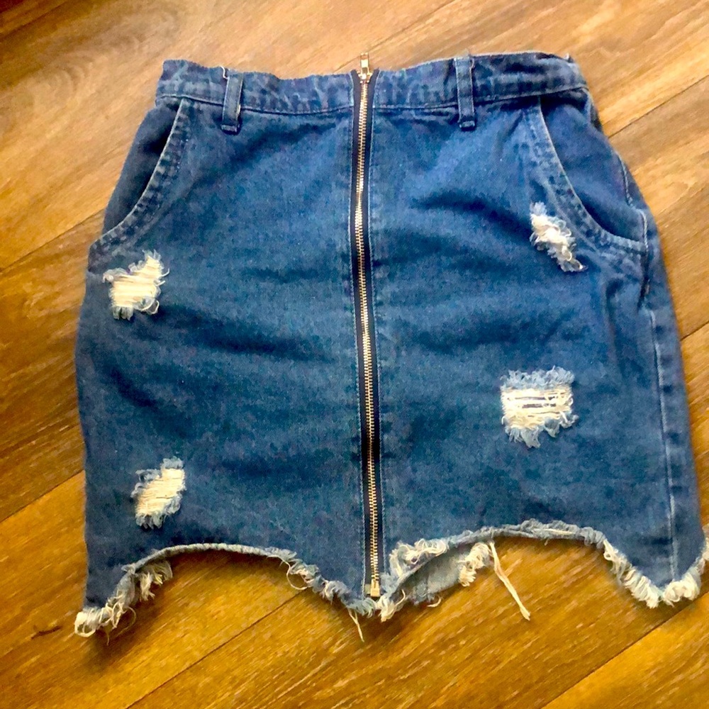 Pretty little things blue Jean skirt
